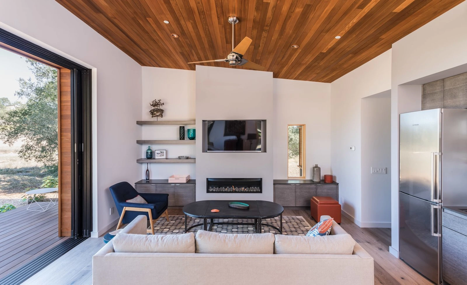 Modern ADU living room interior with open design in Los Angeles – Best ADU LA